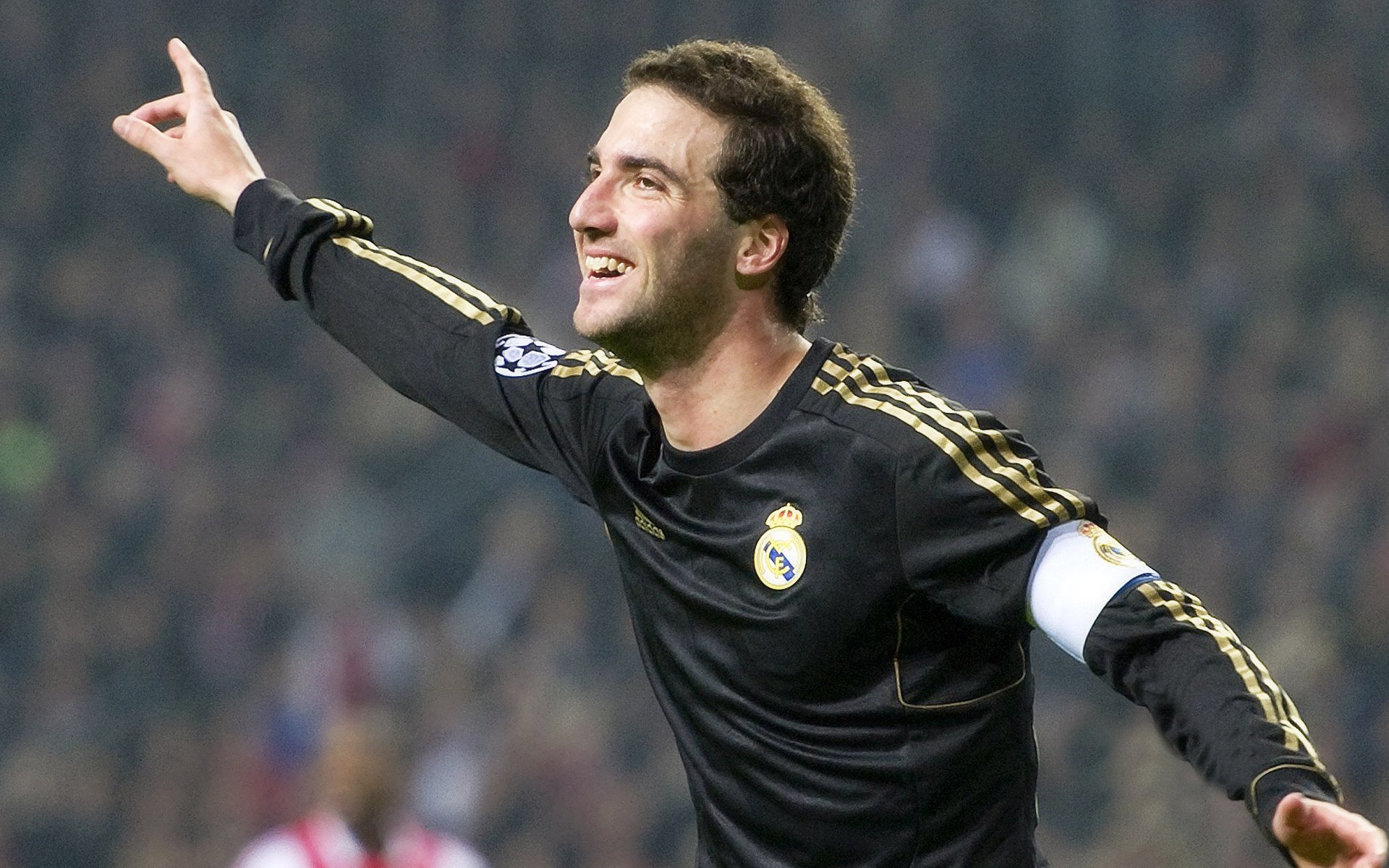开云体育官方网站-沙漠风暴，2026世界杯复仇之战，瑞士血洗阿联酋，苏亚雷斯王者归来