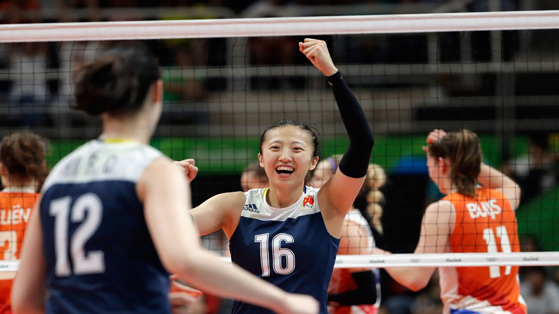 世界杯2026-沙漠与烈阳的碰撞，奥亚尔萨瓦尔一剑封喉，墨西哥险胜摩洛哥缔造足球史诗